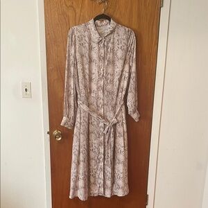 Chic Long Sleeve Snake Print Dress. Size 14. New with tag